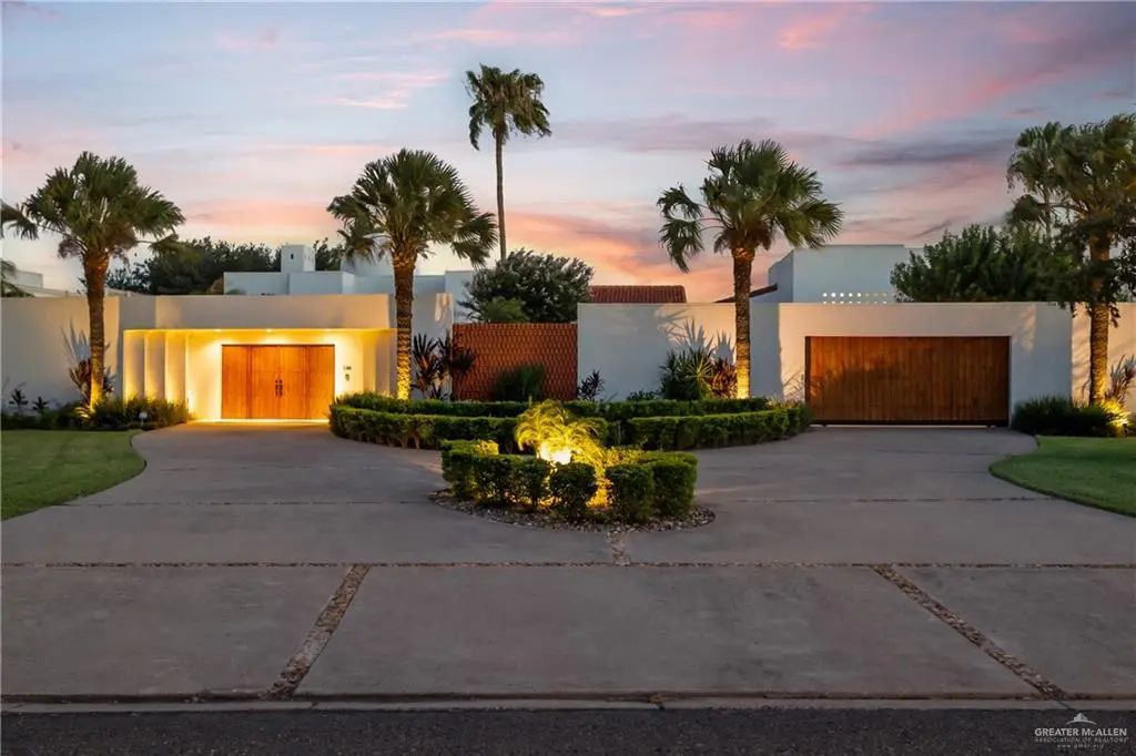 323 Nightingale Avenue, McAllen