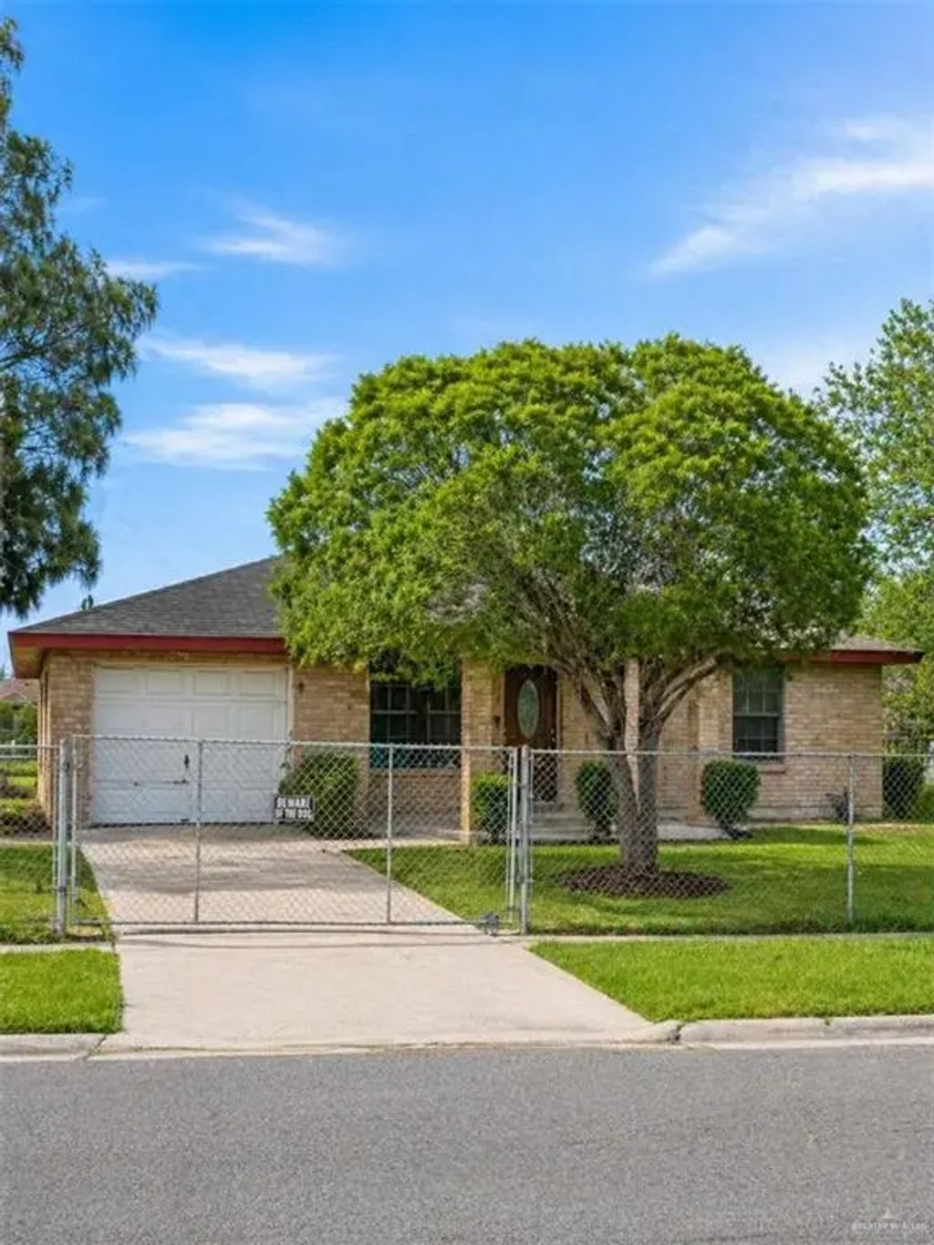 5631 Paso Real Drive, Brownsville