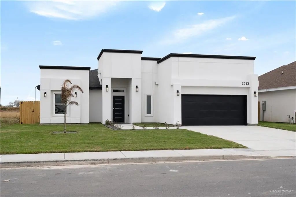 2023 Peace Drive, La Feria