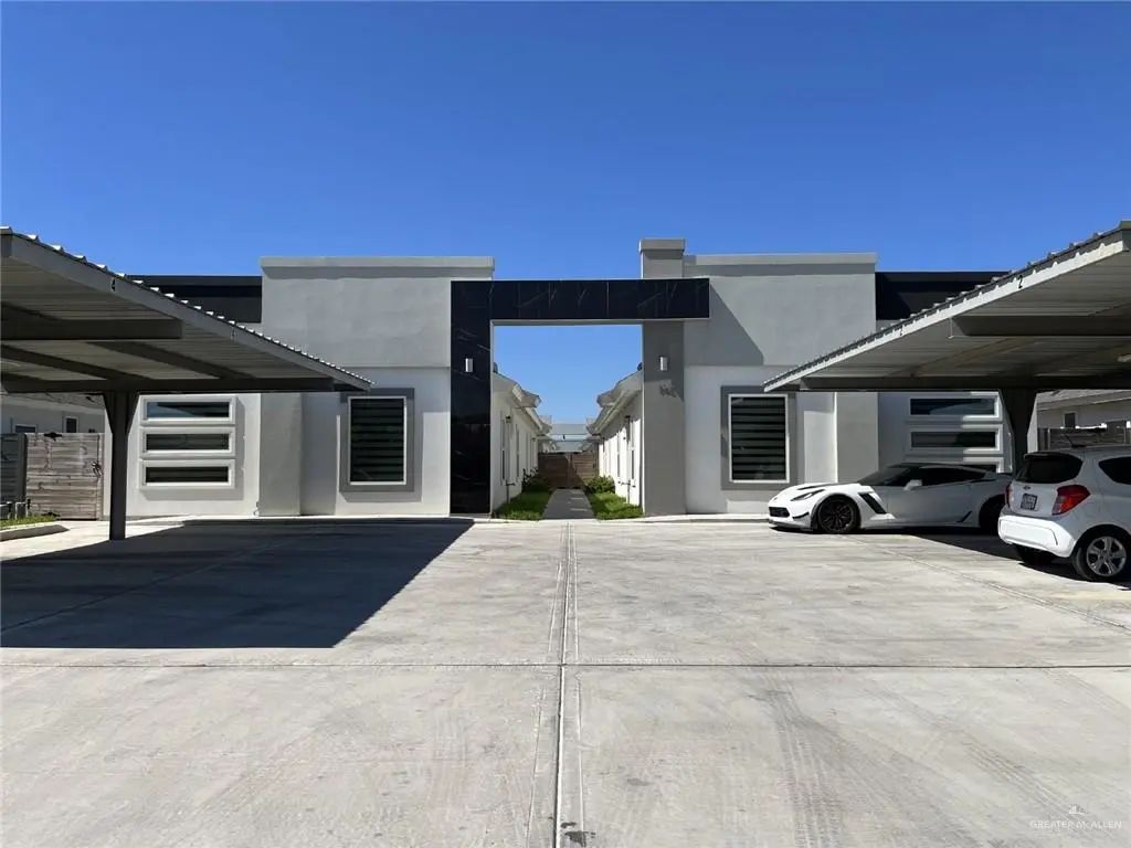 805 W Garrison Drive 1, Pharr