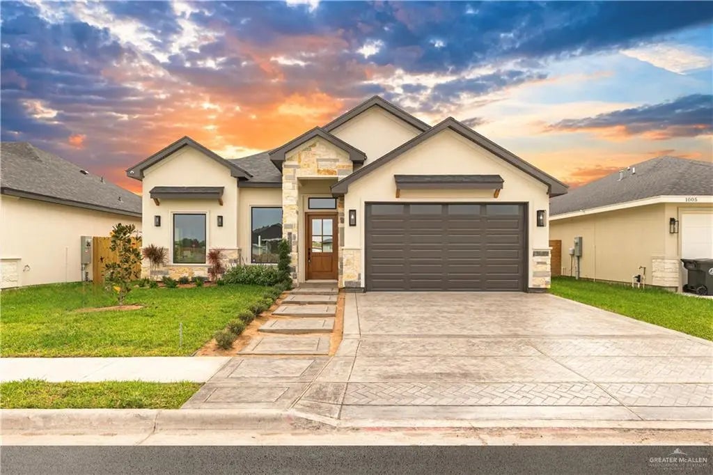 1003 Azalea Street, Mission