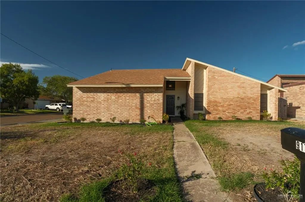 917 Blue Bonnett Drive, Harlingen