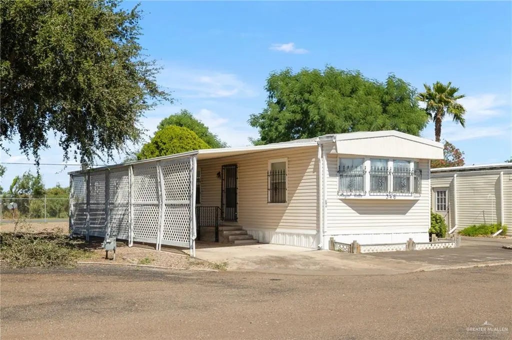 346 Windmill Palm Street, Alamo