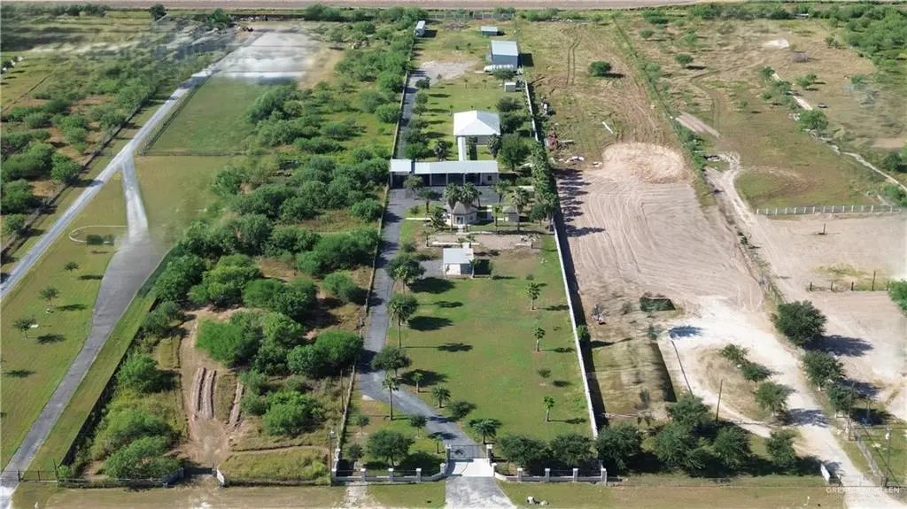 12021 Mile 16 Road N, Edinburg