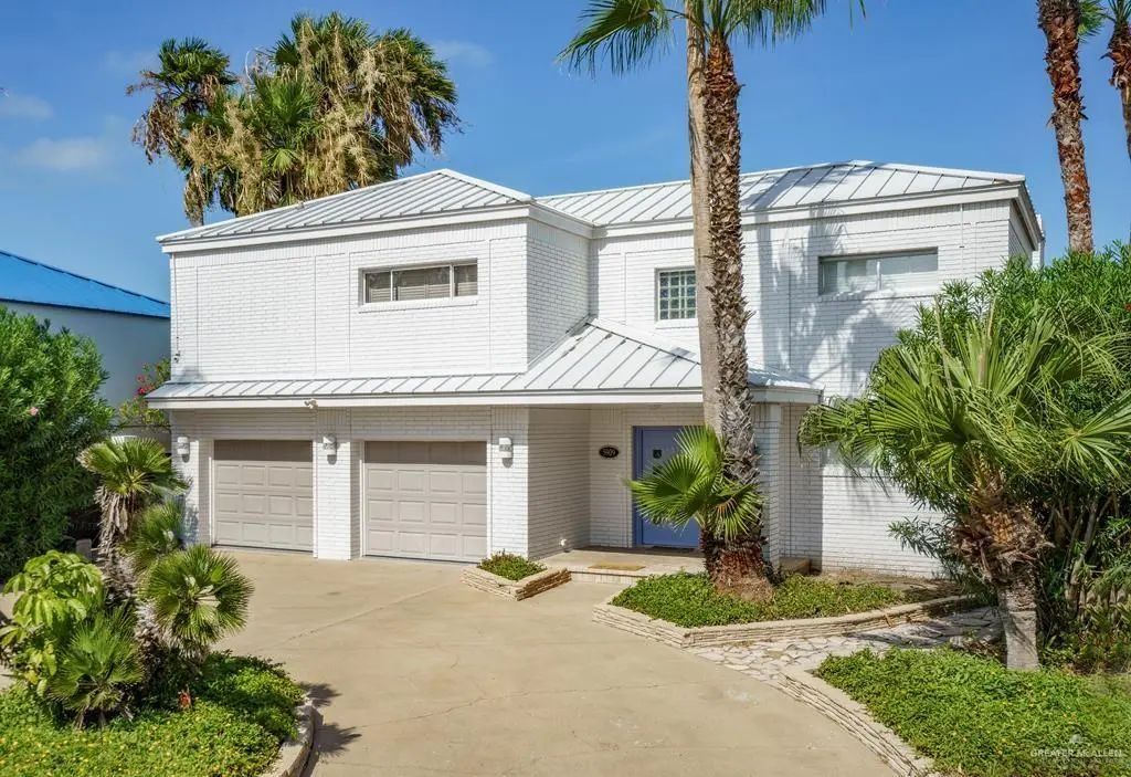 5909 Laguna Circle N, South Padre Island