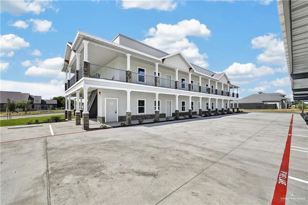 220 W Vfw Avenue 3, Elsa