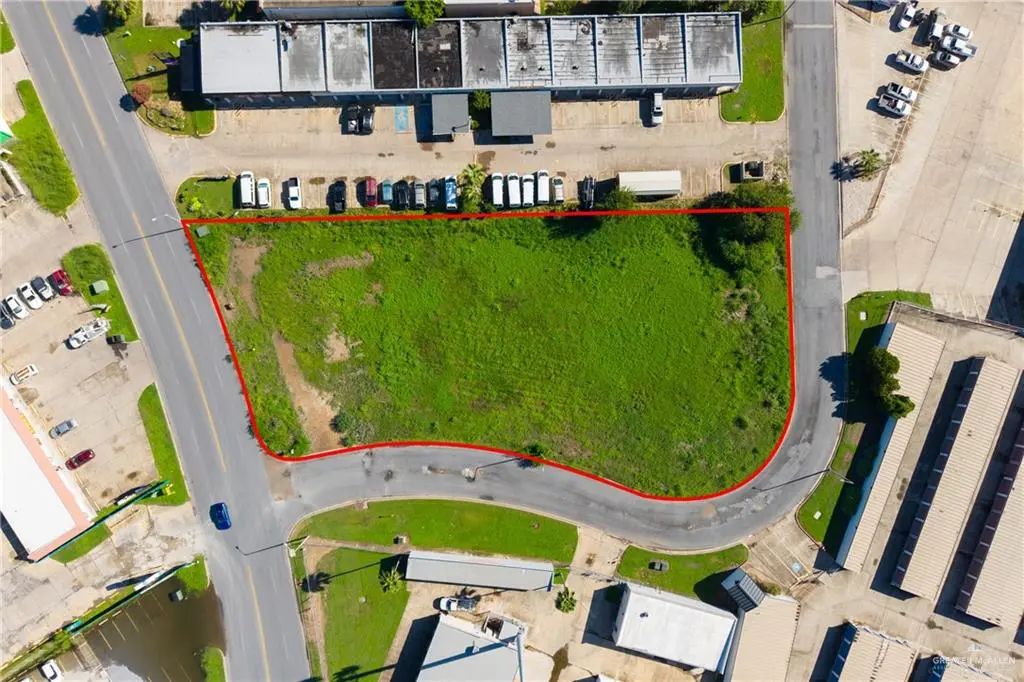 292,296 Kings Highway, Brownsville