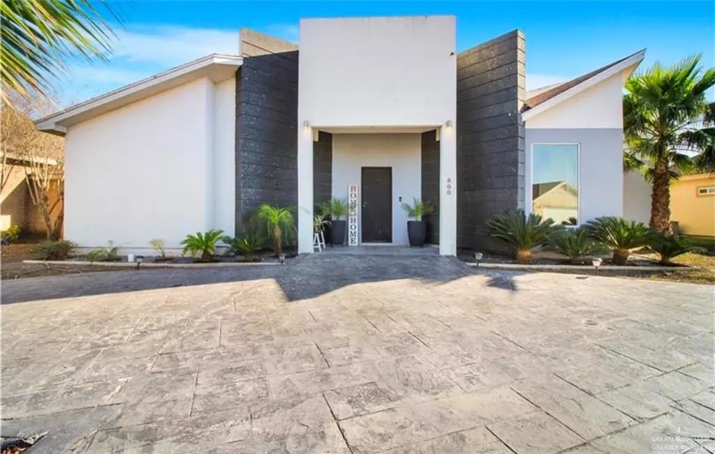 800 New Orleans Circle, Pharr