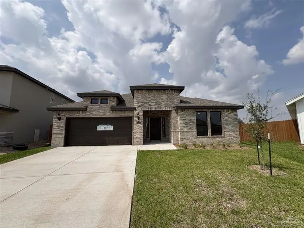 4413 N Pear Avenue, Edinburg