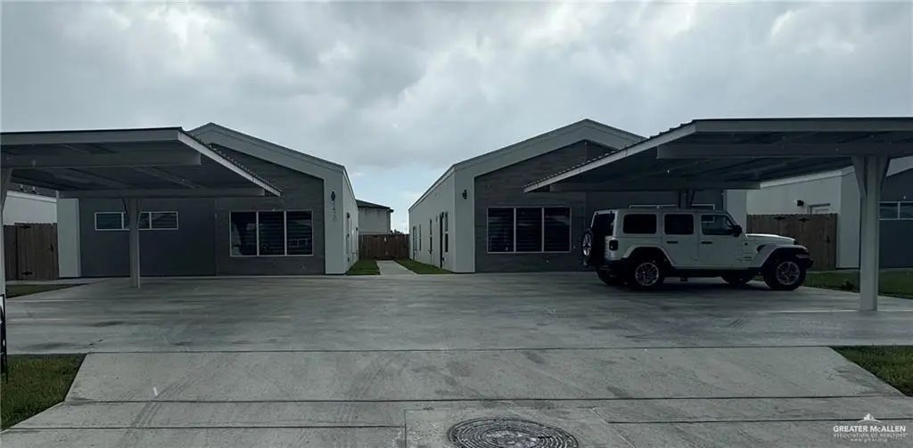 1420 E Hibiscus Avenue 4, McAllen