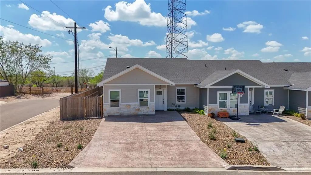 437 5th Street, La Joya