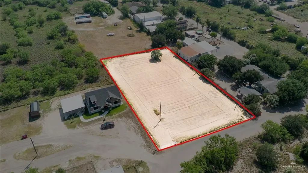 92 Los Barreras Avenue, Rio Grande City