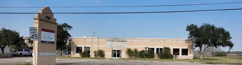 2701 S 77 Sunshine Strip, Harlingen