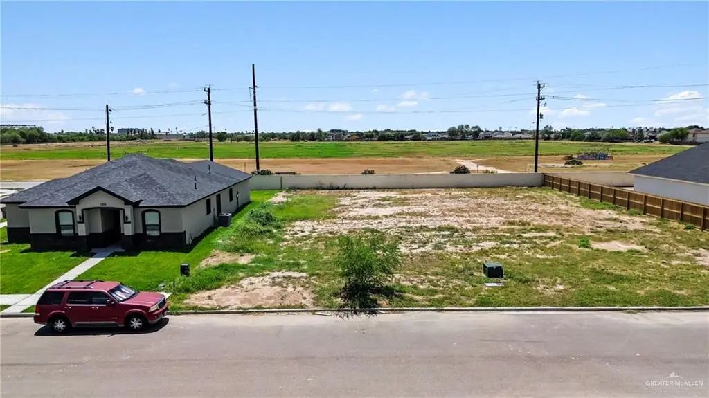 1012 W Cloud 9 Lane, Edinburg