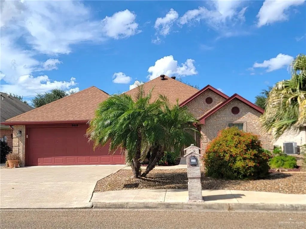 3319 Country Club Drive N, Edinburg