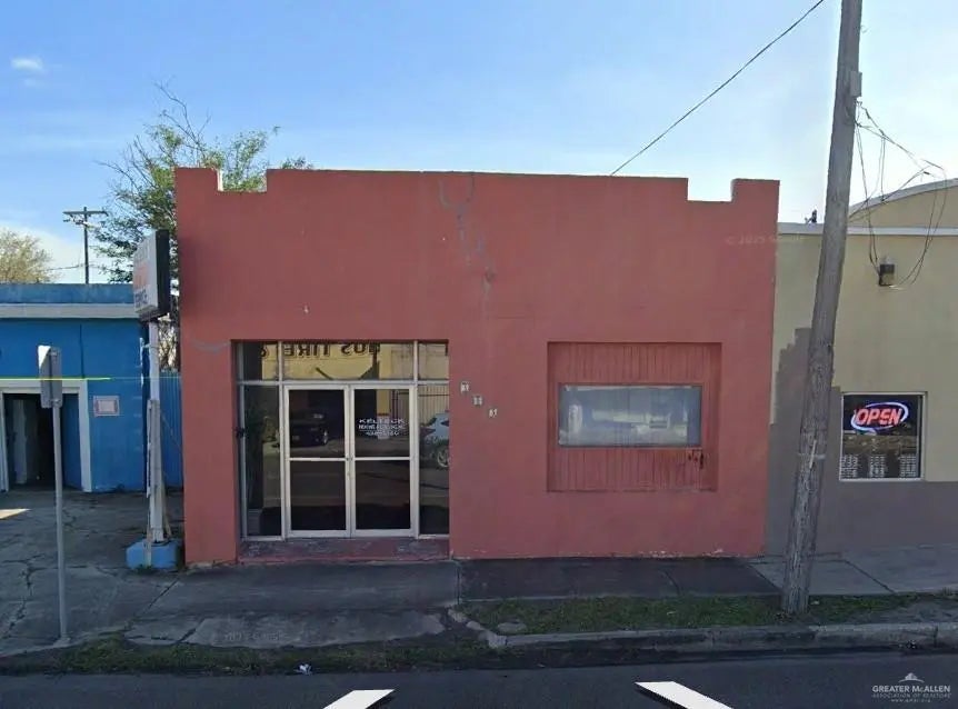 305 W Harrison Avenue W, Harlingen