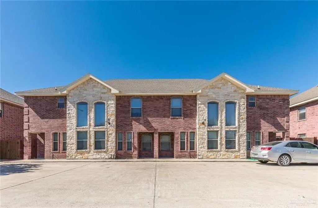 110 S 48th Lane, McAllen