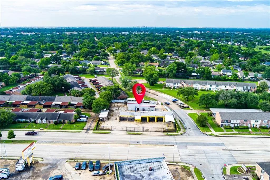 11361 Beechnut Street, Houston