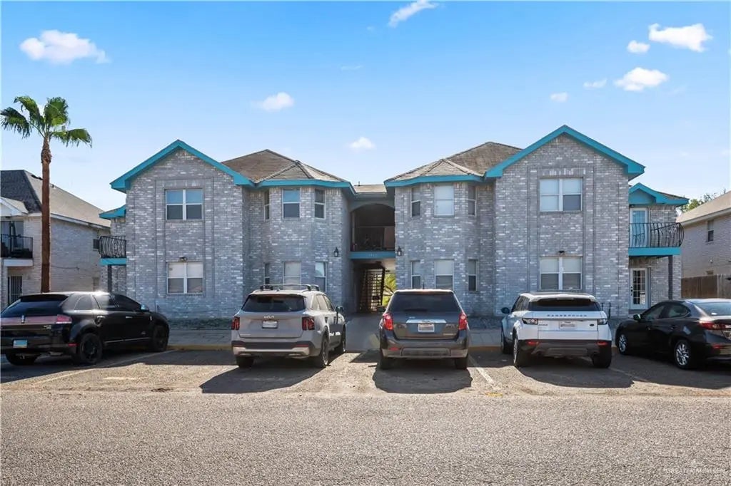 1802 Oasis Avenue 207, Mission