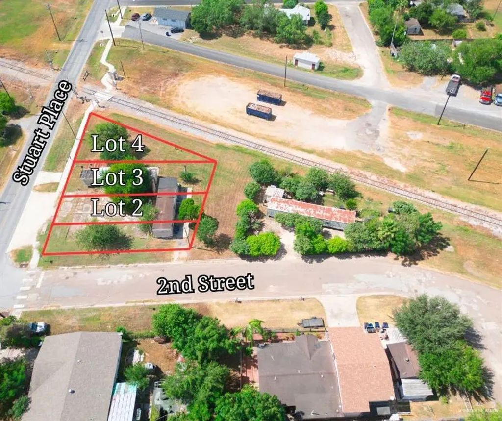 23164 Stuart Place Road, Primera