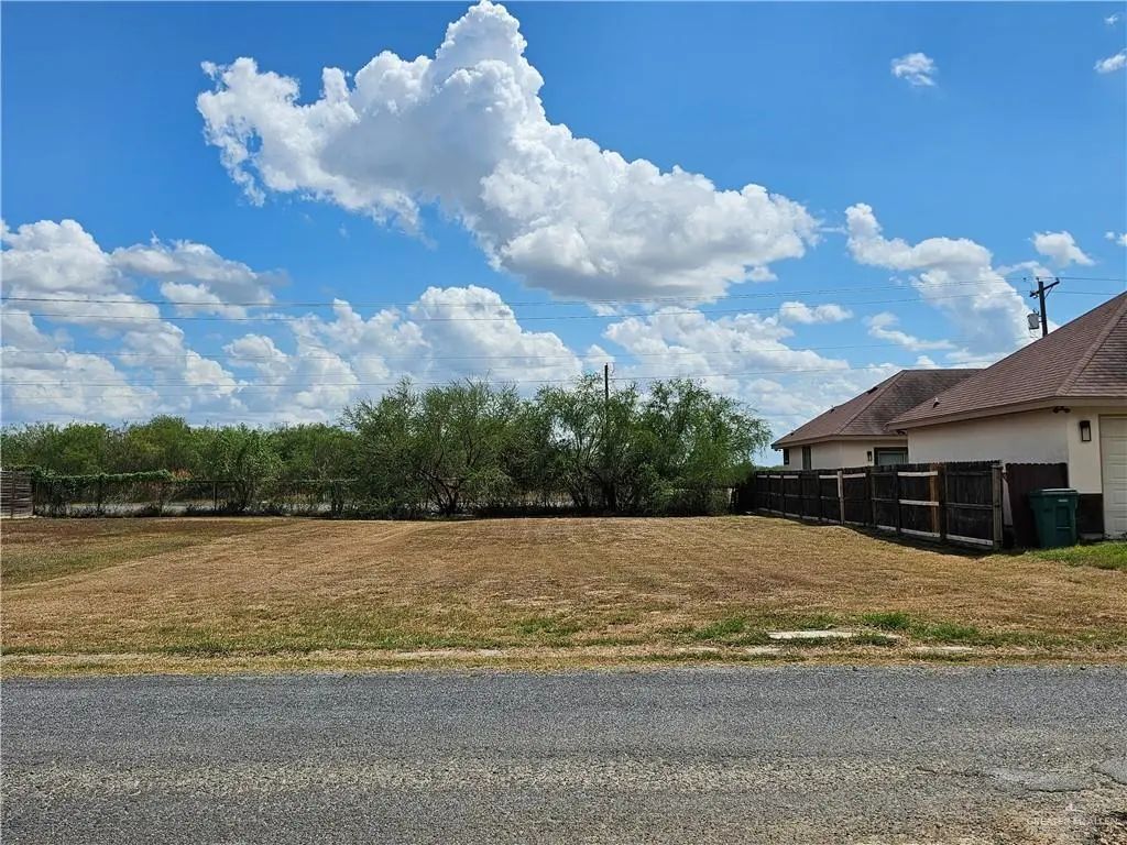 506 Melanie Drive, Pharr