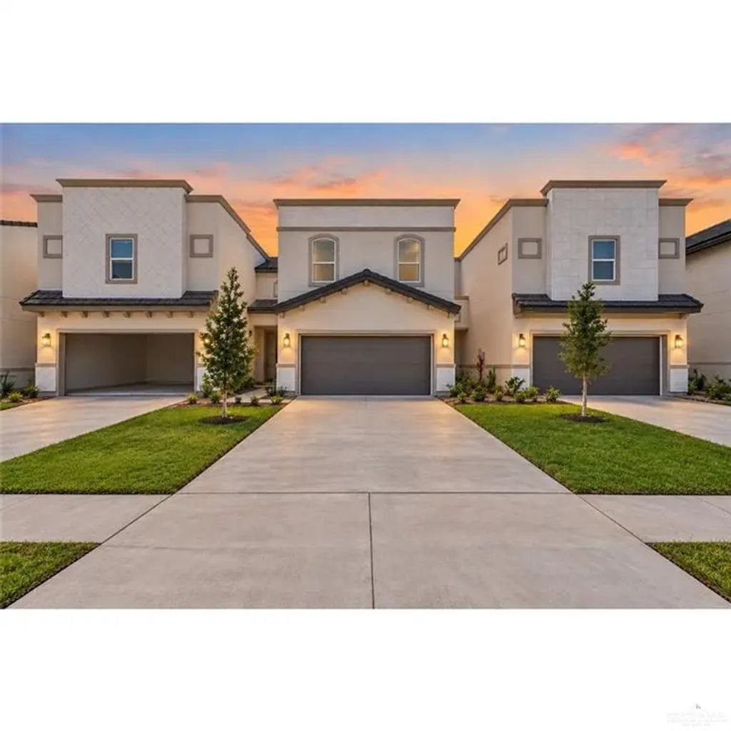 2206 Corales Street, Mission