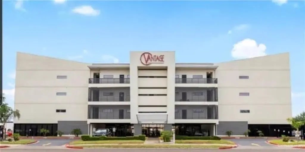 813 Travis Street 210, Mission