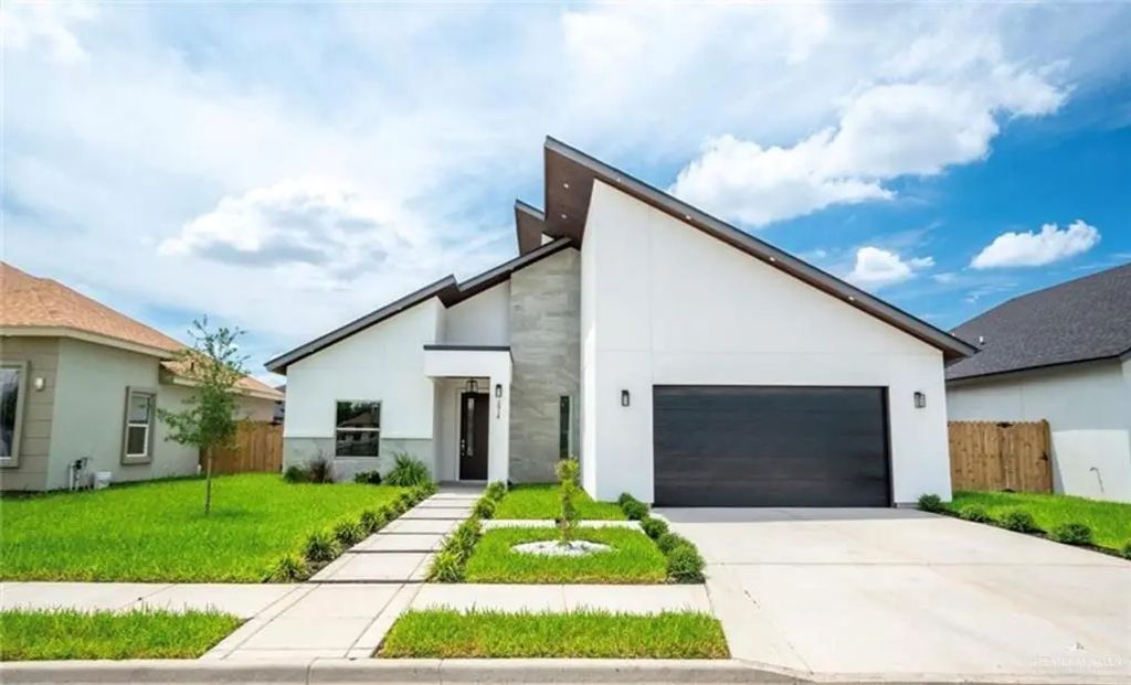 2914 Dhalia Drive, San Juan