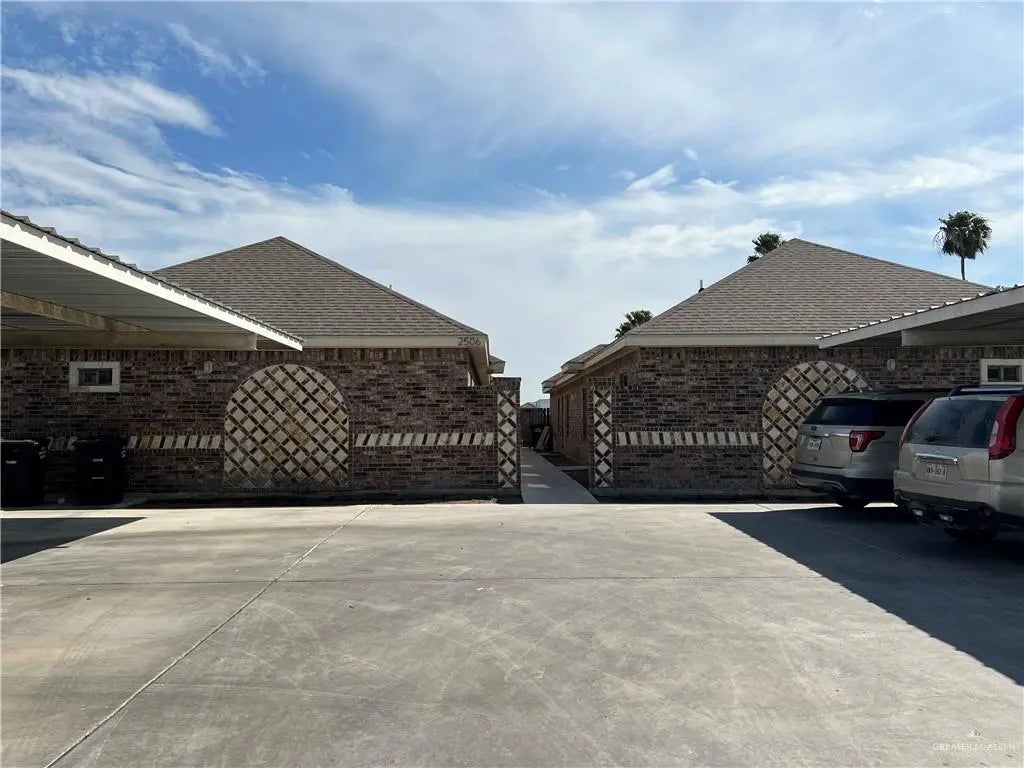 2506 E Garfield Avenue 3, Mission