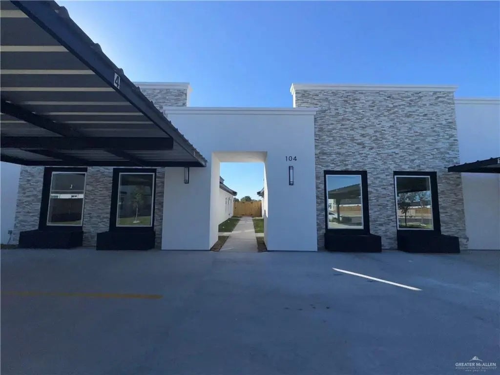 104 Sunflower 1, Mission