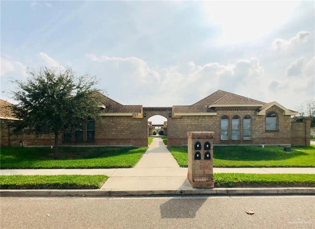 1922 Upland Drive 1, Edinburg