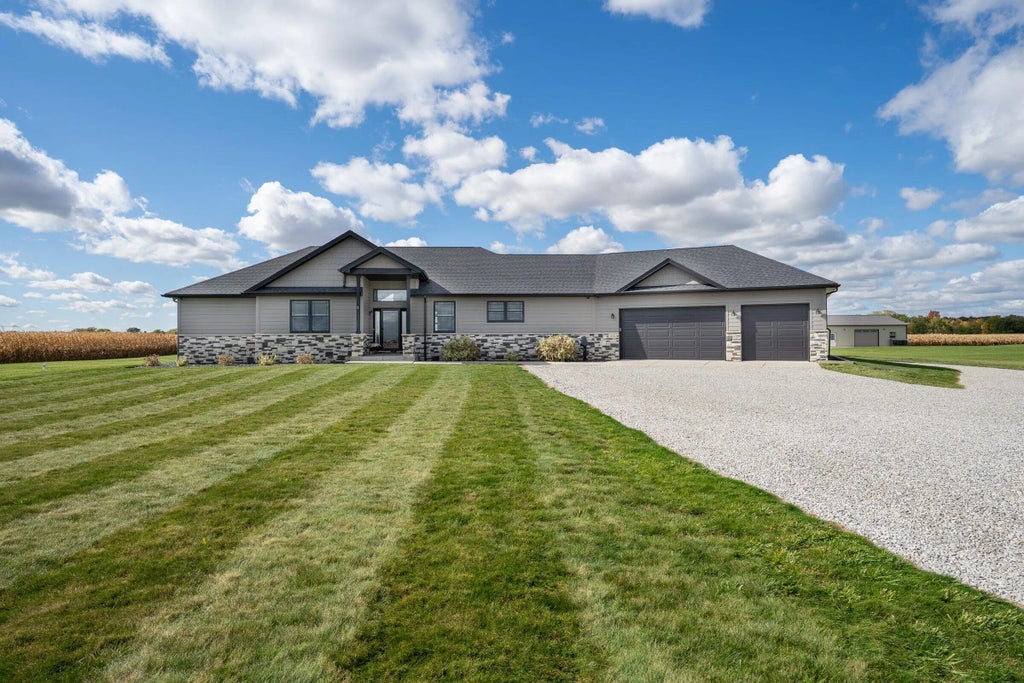 526 S 250 W, Valparaiso