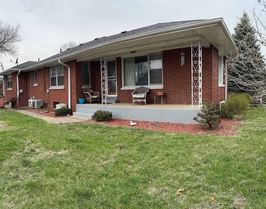 7111 Ironwood Avenue, Gary