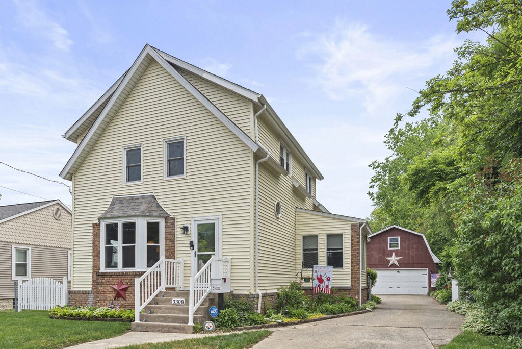 3308 Tilden Avenue, Michigan City