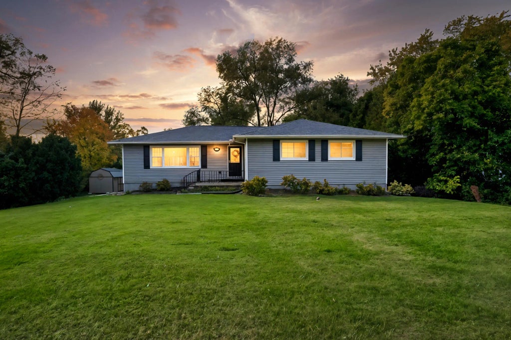 10710 Porter Street, Crown Point