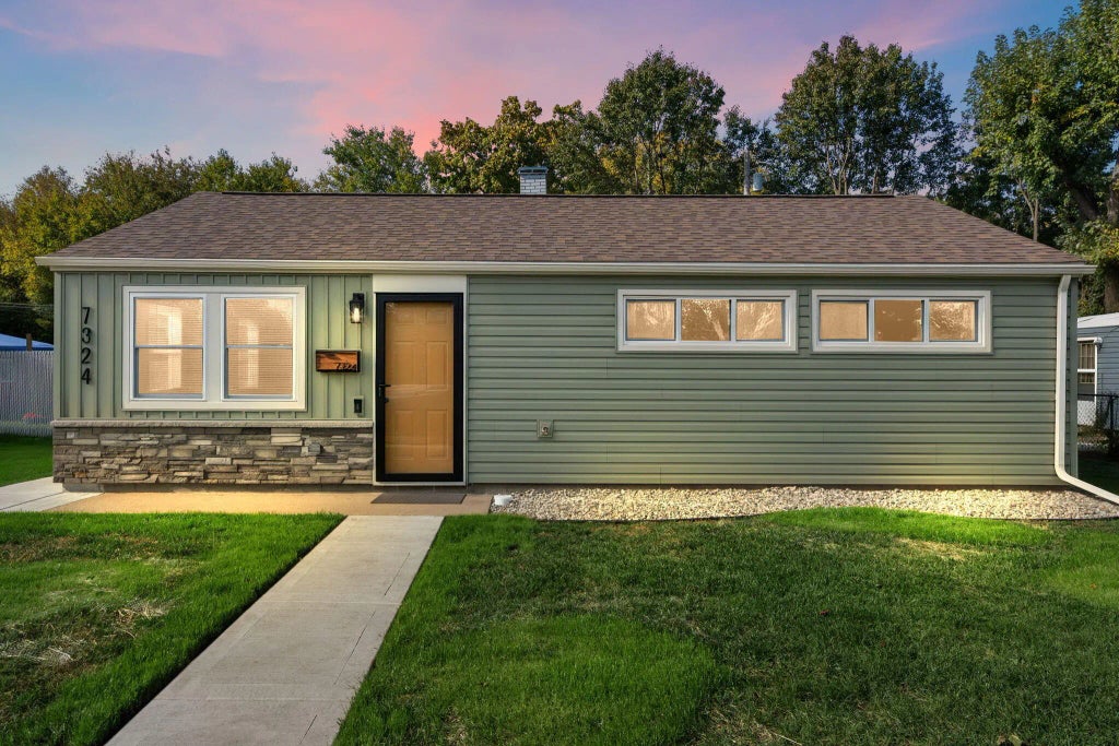 7324 Walnut Avenue, Hammond