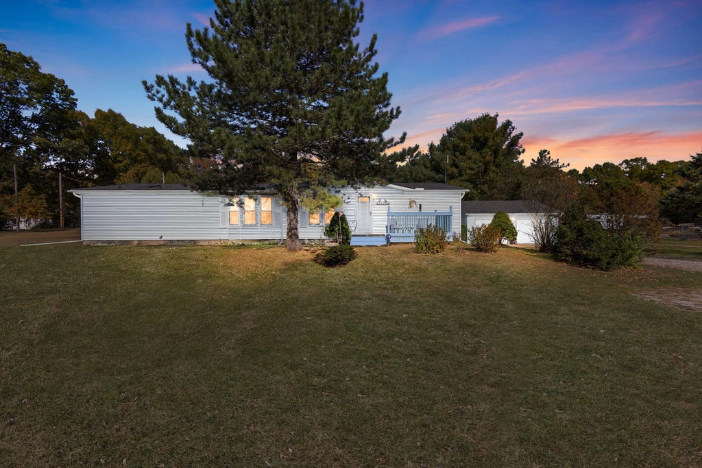 11538 E 400 N, Grovertown