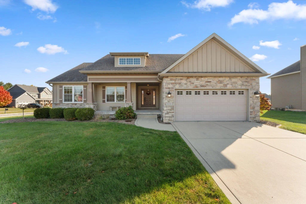 3251 Mockingbird Lane, Valparaiso