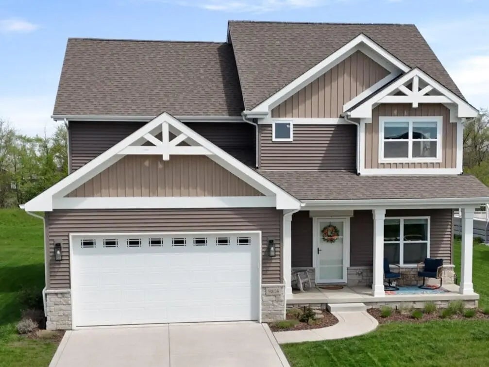 9814 W 146th Avenue, Cedar Lake