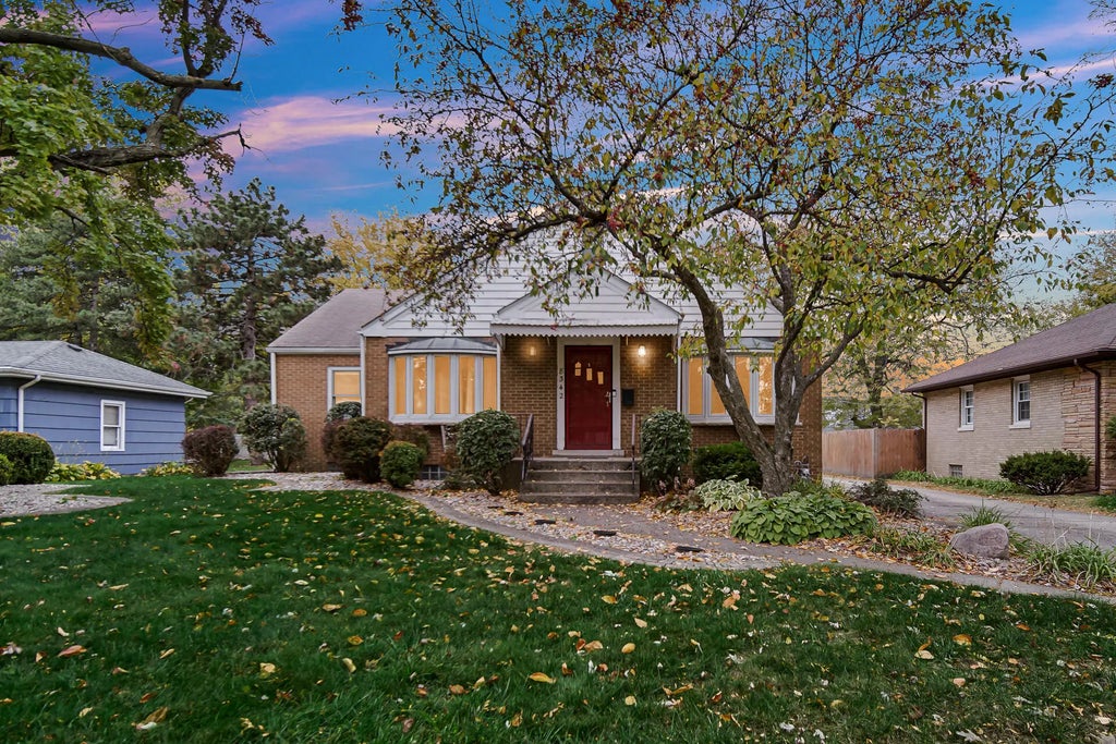 8342 Howard Avenue, Munster