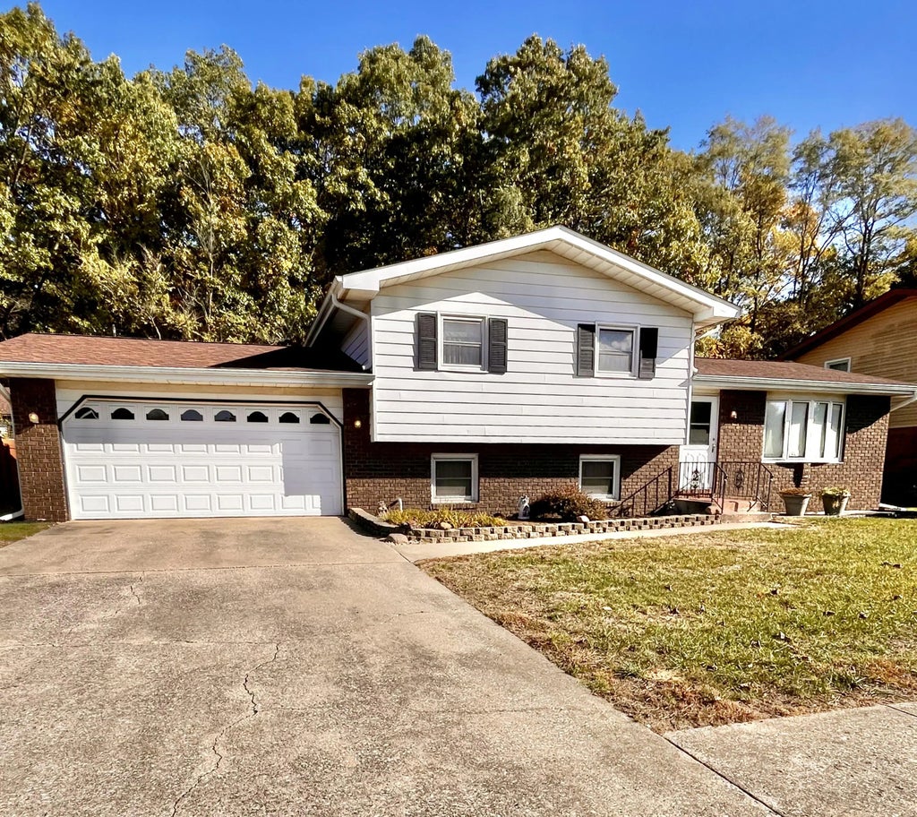 2491 Odell Street, Portage