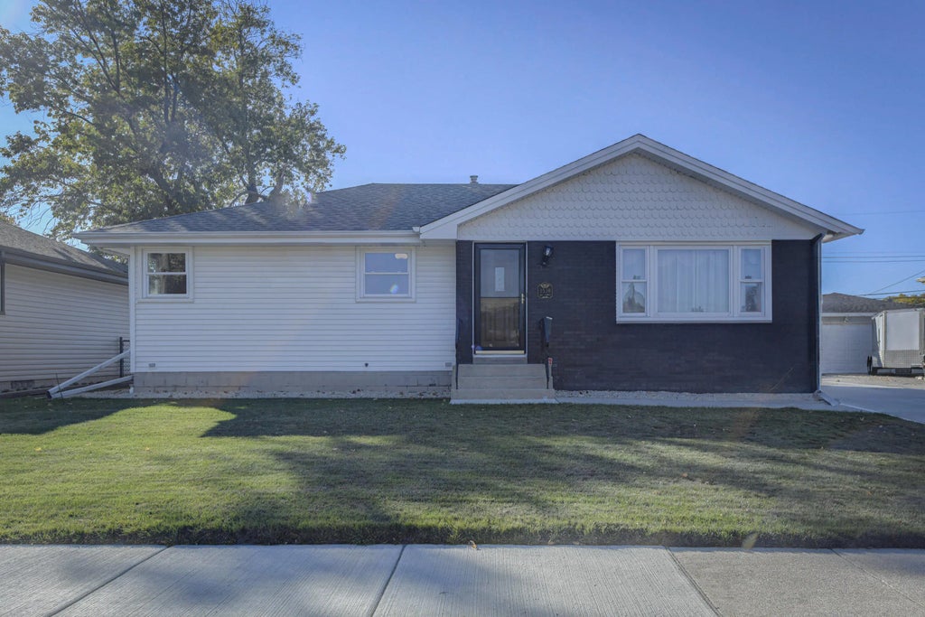 3538 41st Street, Highland