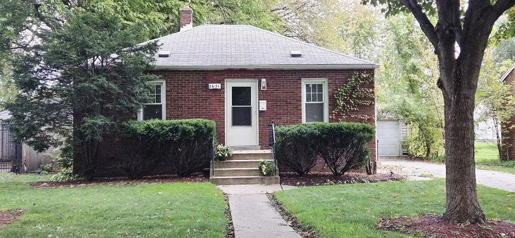 2631 Parkway Drive, Highland