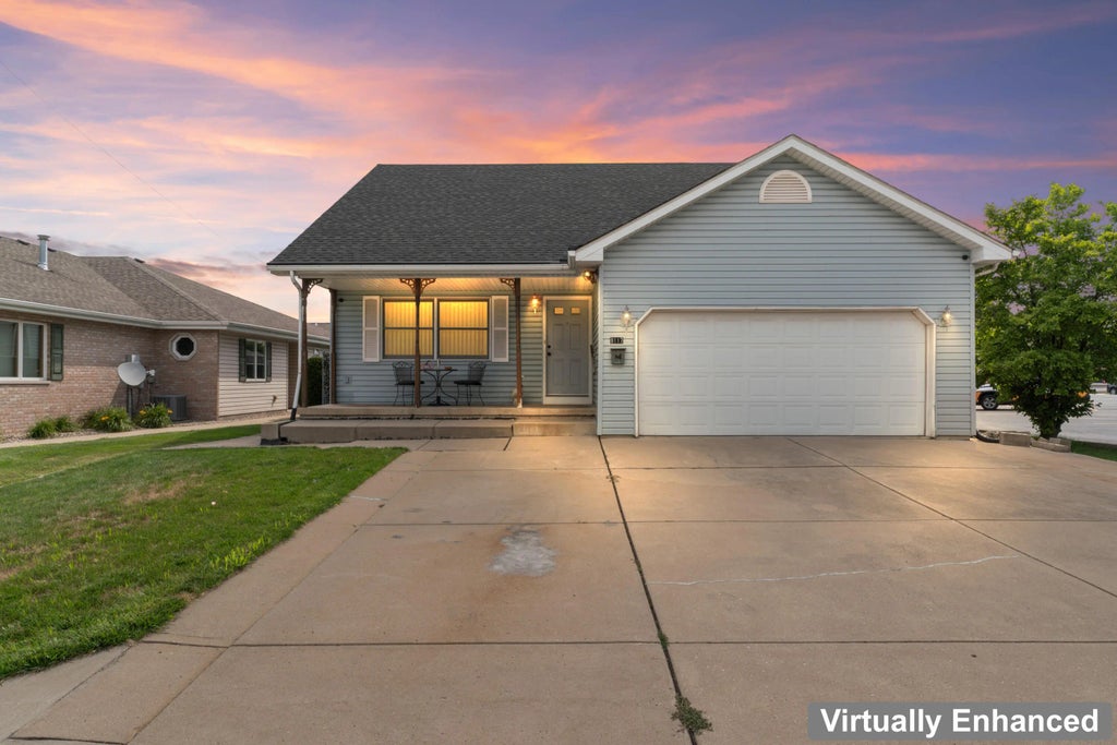 9117 Kennedy Avenue, Highland