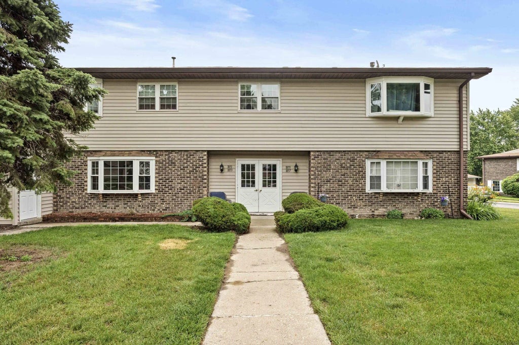 1853 Burgundy Street, Schererville