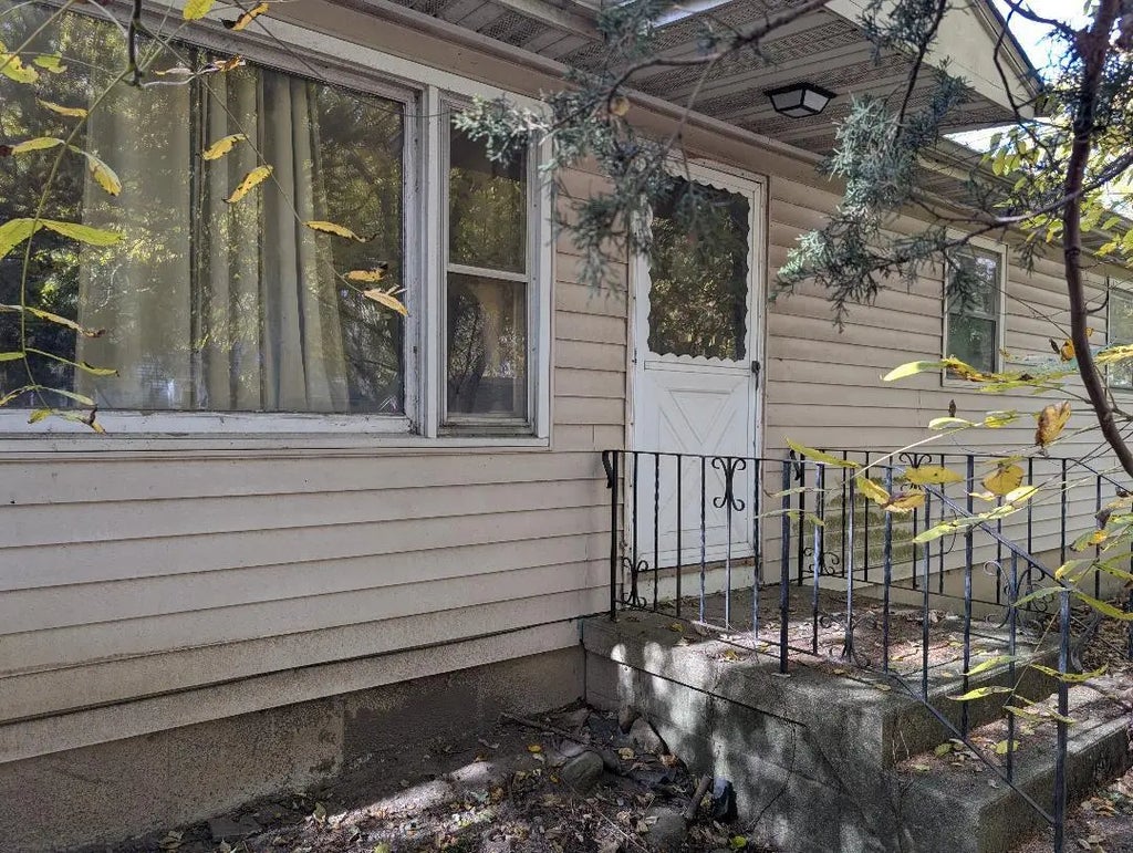 9218 W 155th Avenue, Lowell