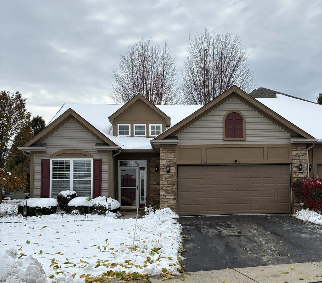818 Pentwater Lane, Schererville
