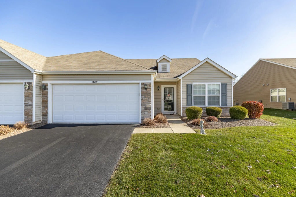 10639 Burgess Way, Dyer