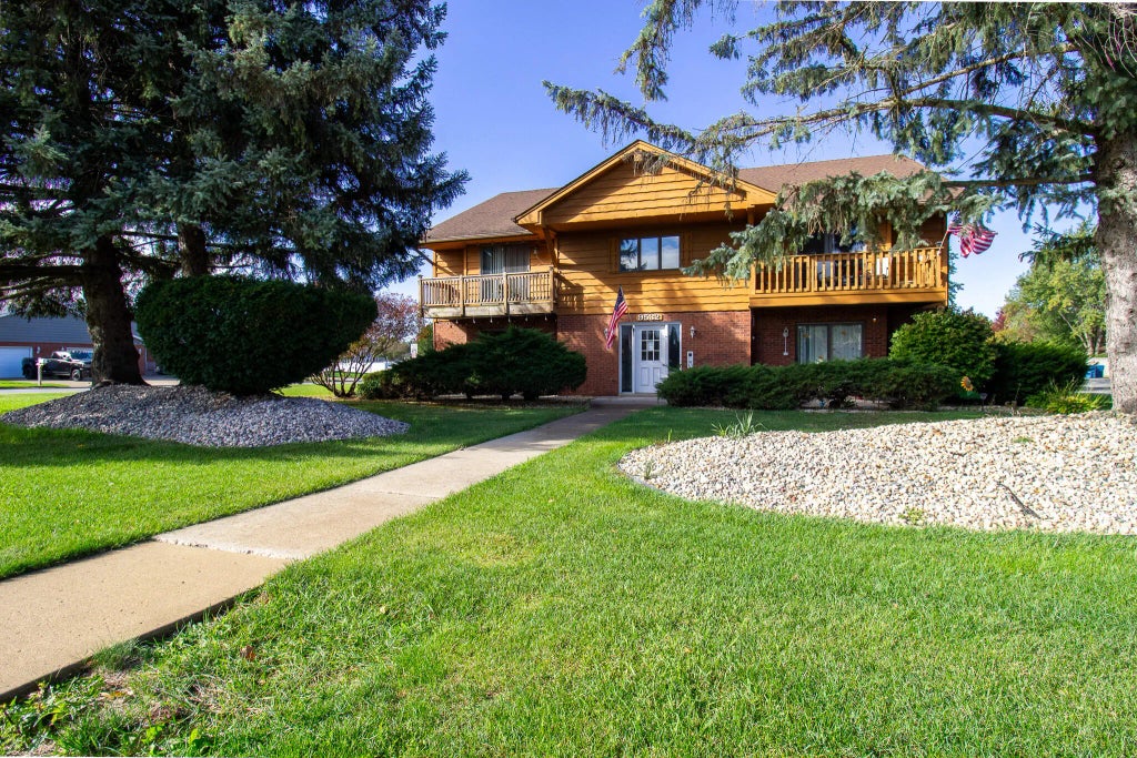 9532 Keilman Street 2n, St. John