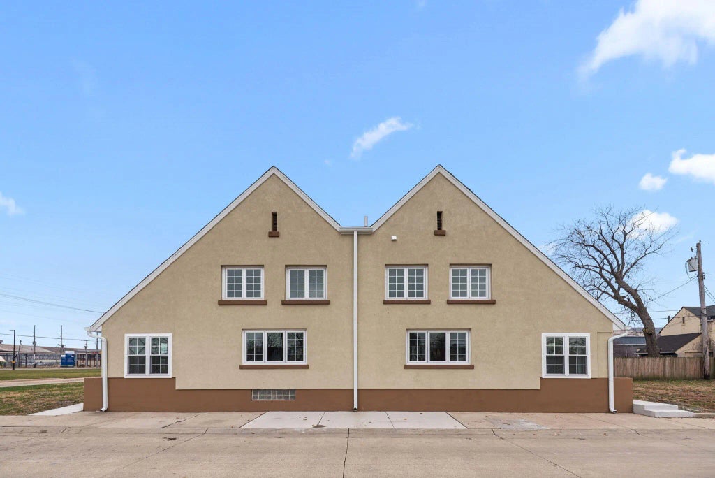 515 School Street, East Chicago